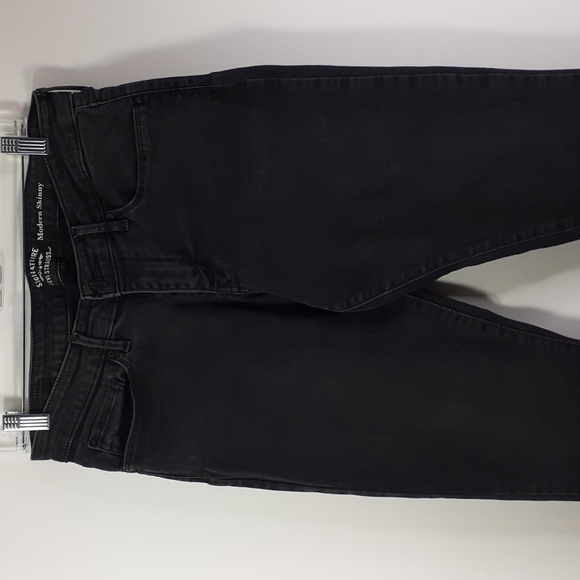 Signature by Levi Strauss Modern Skinny Faded Black Size 10 Short Ankle Length - Picture 5 of 16